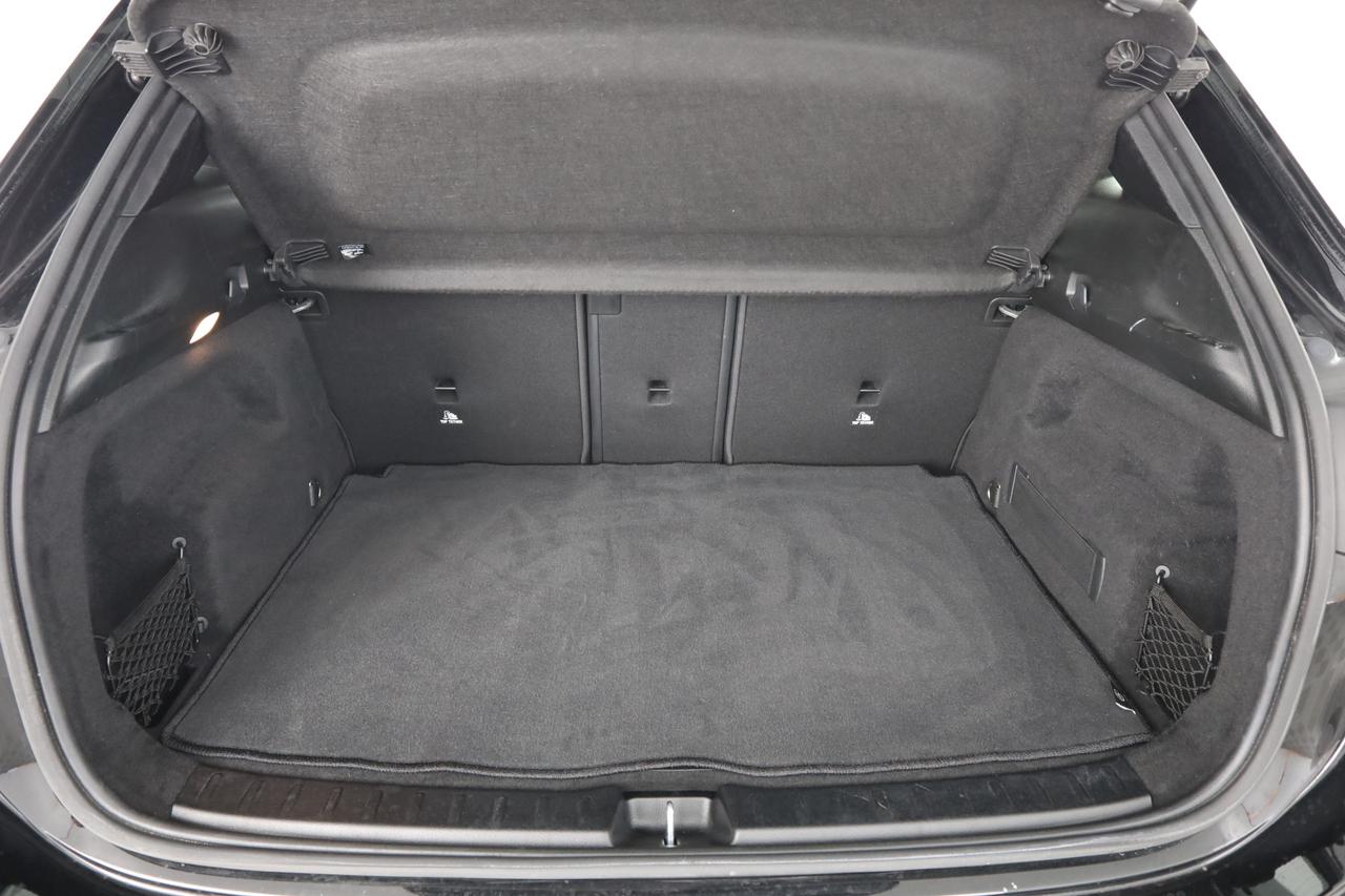 MERCEDES Classe GLA (H247) GLA 180 d Automatic Business