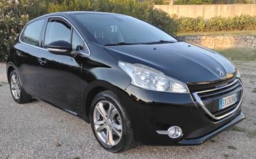Peugeot 208 1.4 HDi 68 CV 5 porte Active