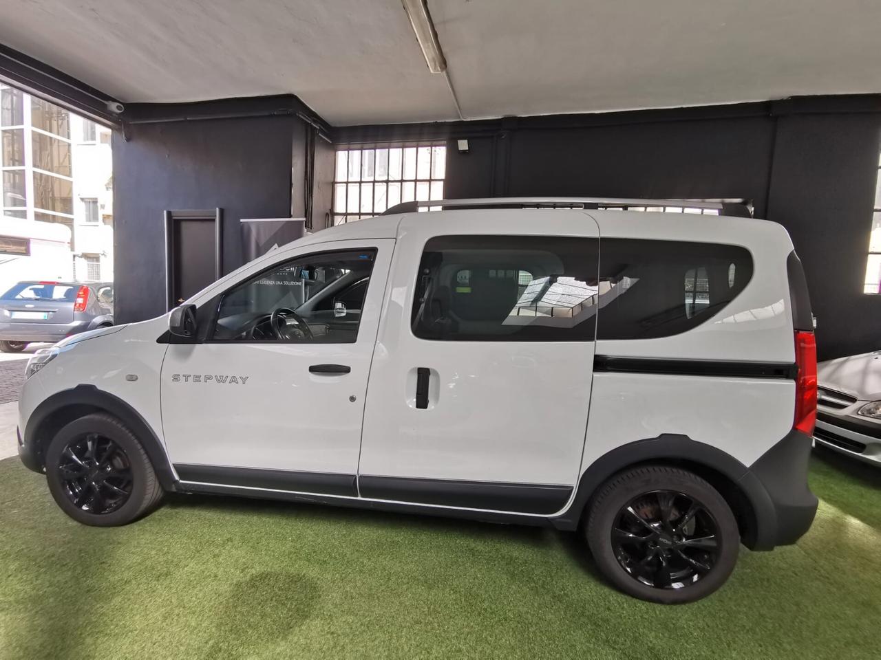Dacia Dokker Stepway GPL GANCIO TRAINO GARANZIA 12 MESI