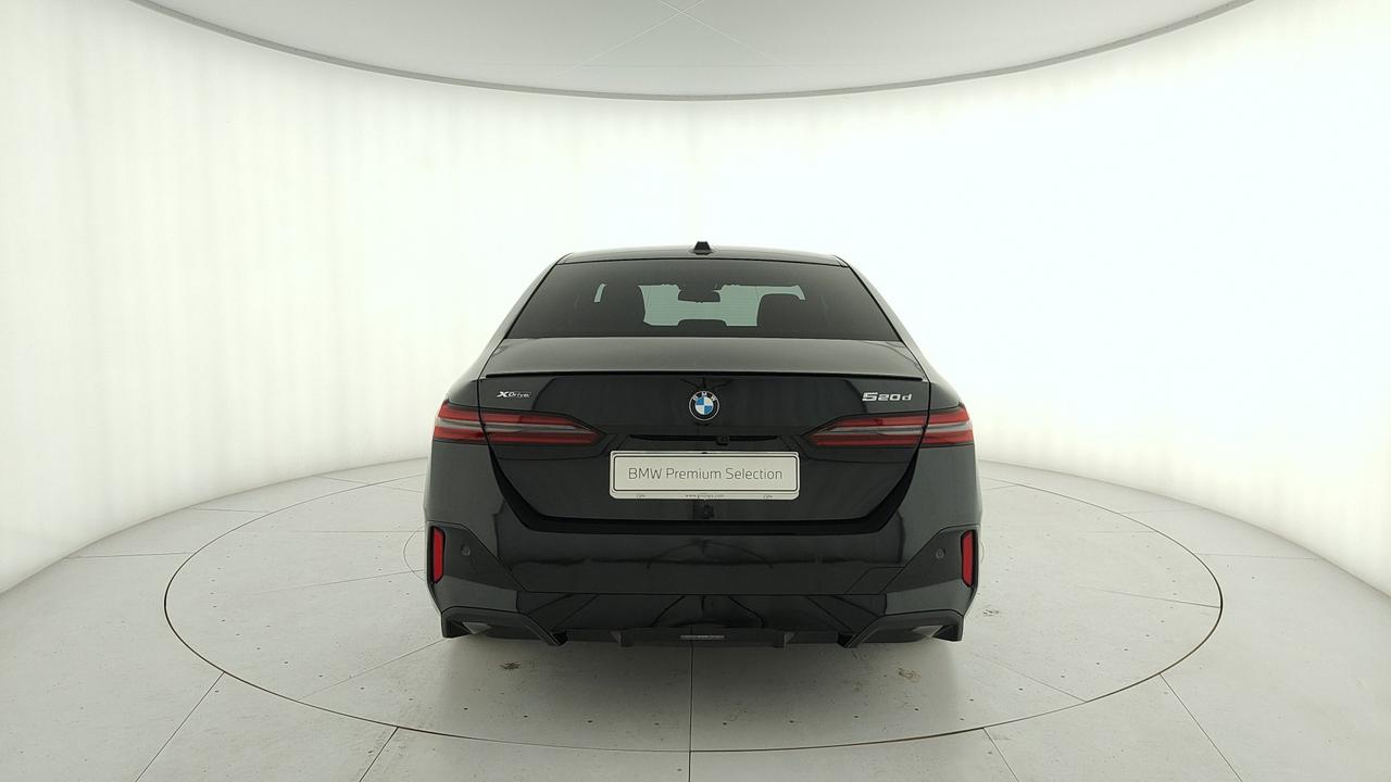 BMW Serie 5 G60 Berlina - 520d 48V xdrive MSport Pro auto