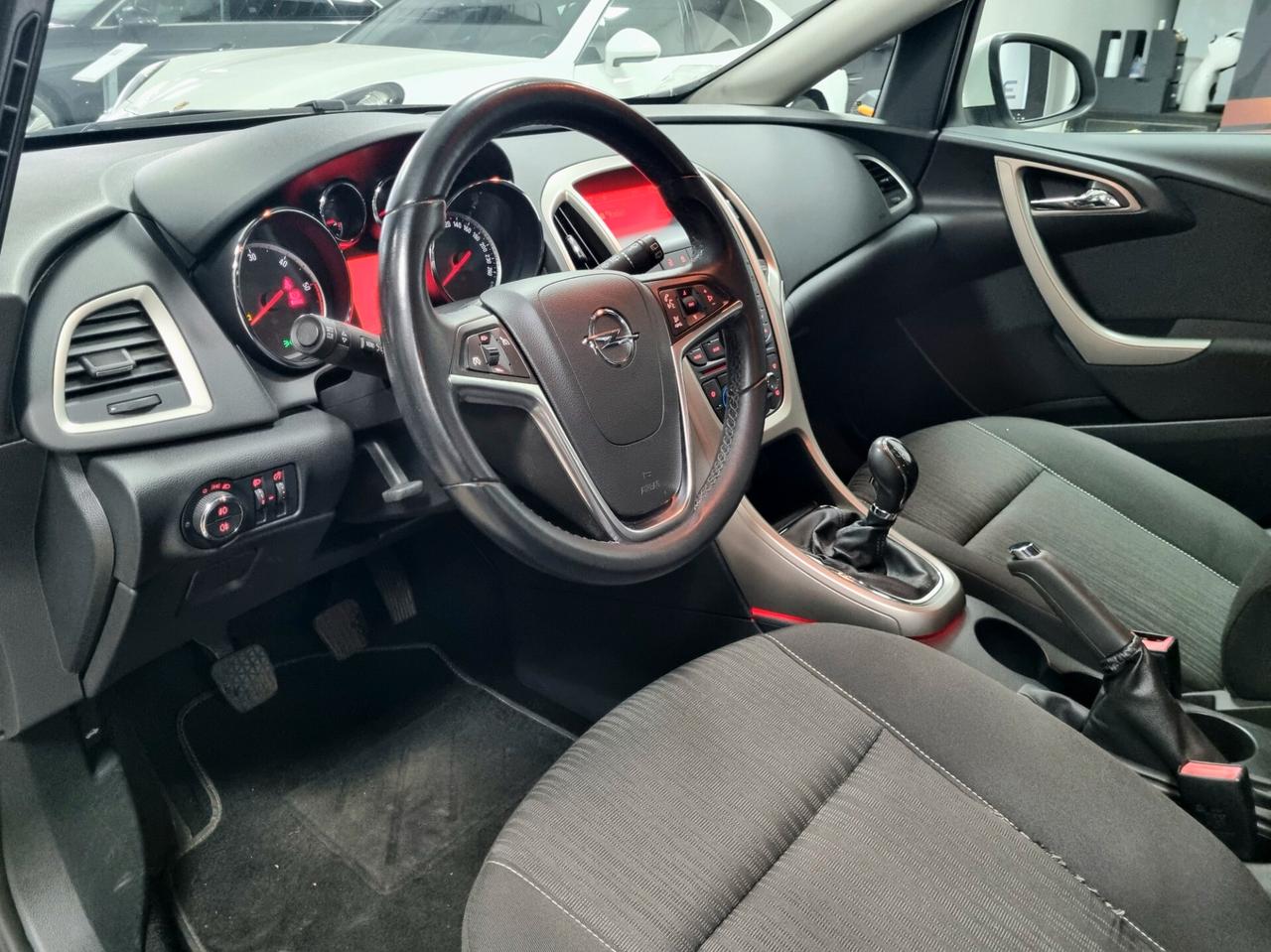 OPEL ASTRA 1.7 CDTI 110CV BUSINESS AUTOCARRO