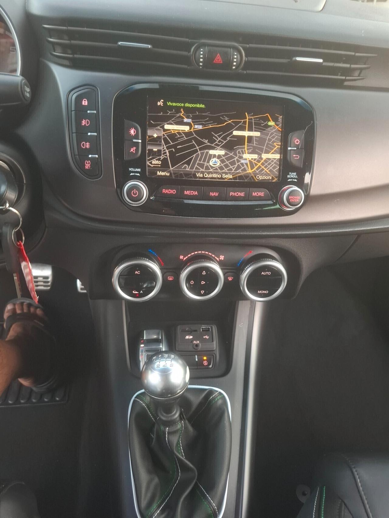 Alfa Romeo Giulietta - 1.6 JTD Esclusive |