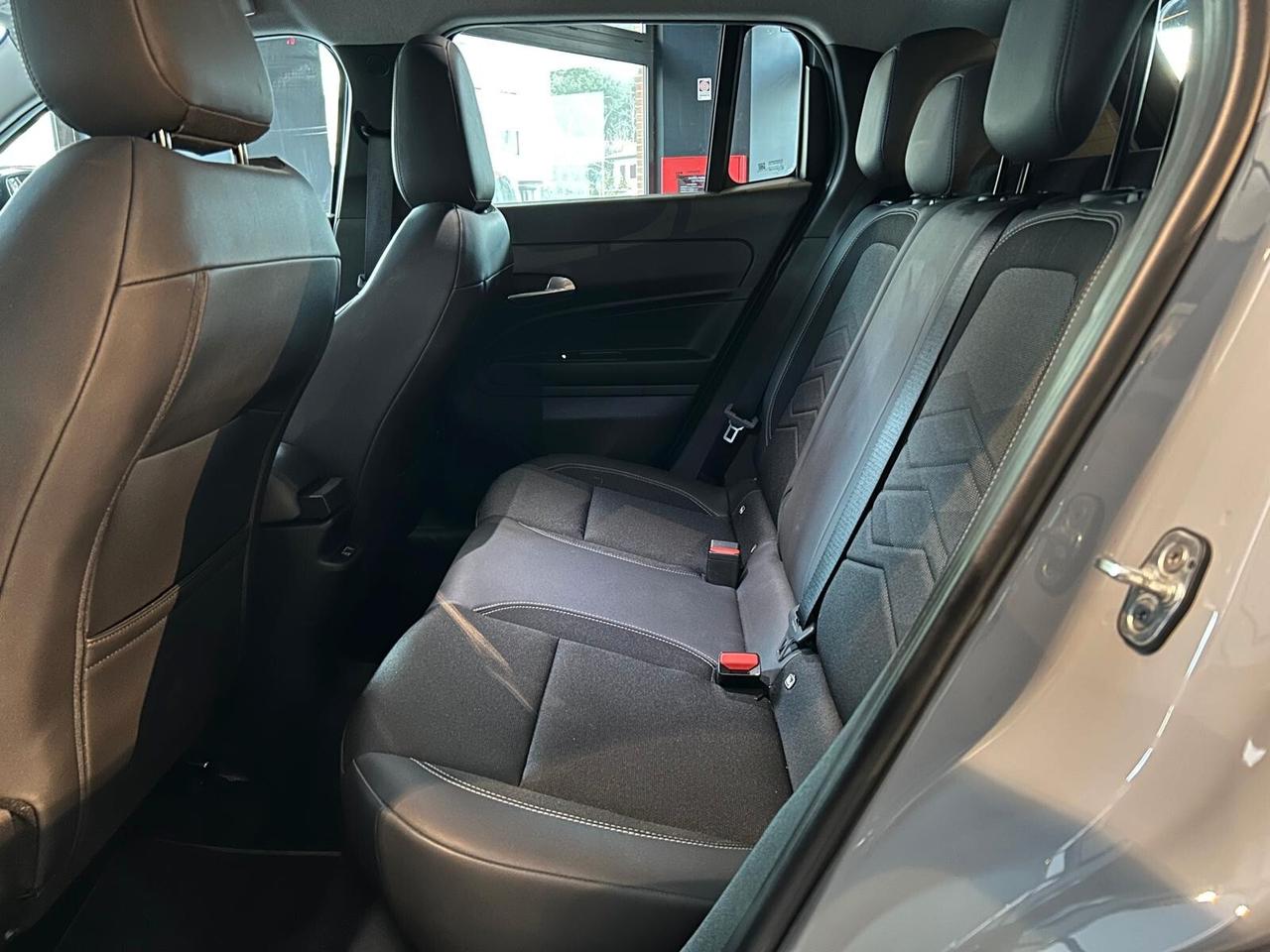 Jeep Avenger 1.2 Turbo 100 CV Summit