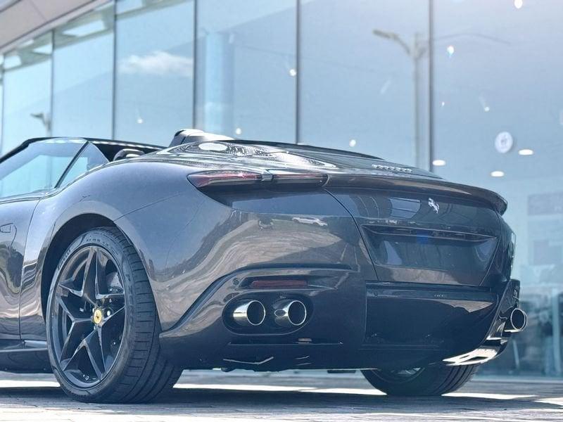 Ferrari Roma Spider 3.9 Spider DCT