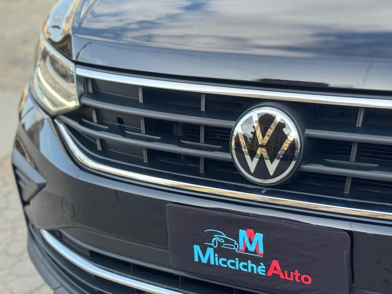 VOLKSWAGEN TIGUAN 2.0 TDI LIFE FULL IVA NEO PATENTATI