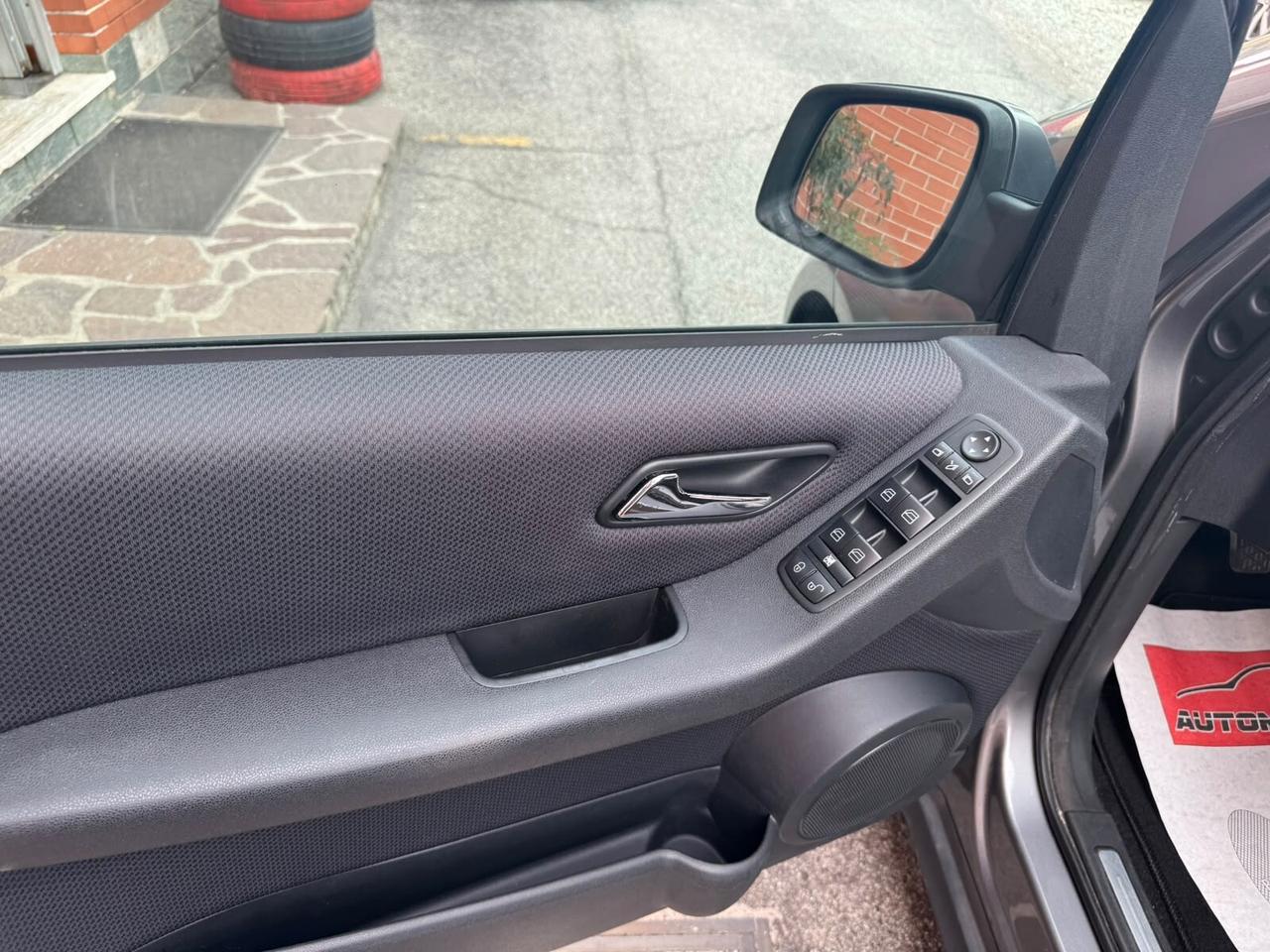 Mercedes-benz A 160 BlueEFFICIENCY Elegance