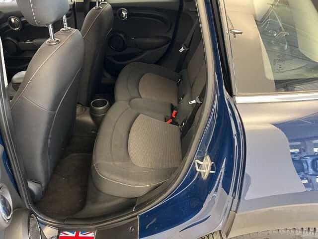 MINI Mini Mini 1.5 Cooper D Business XL 5 porte
