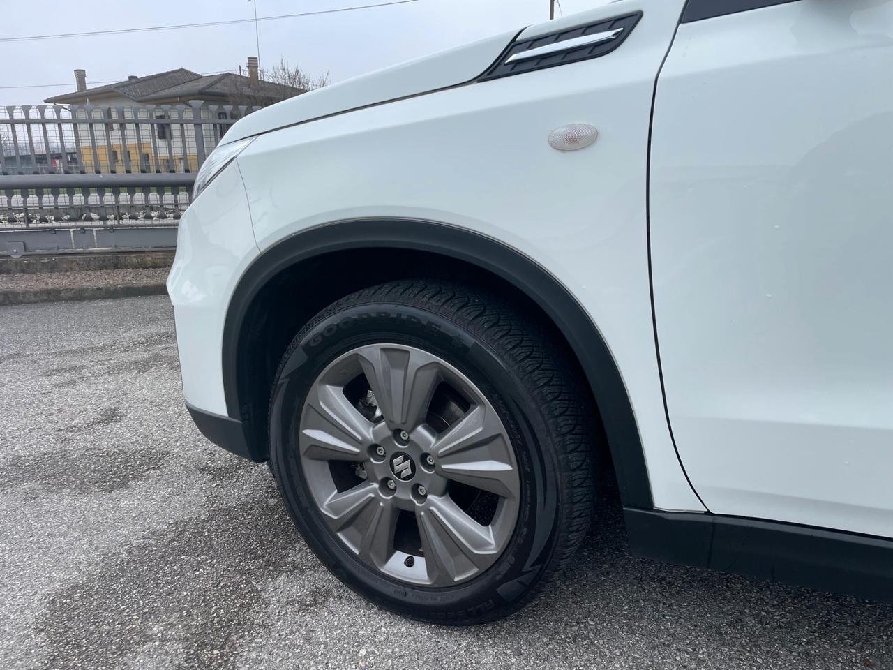 Suzuki Vitara 1.0 Boosterjet A/T Cool 2wd Auto