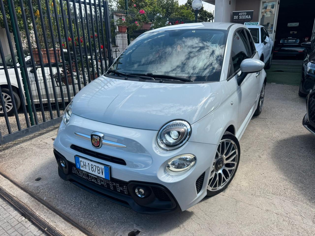 Abarth 595 1.4 Turbo T-Jet 145 CV special pedal comander