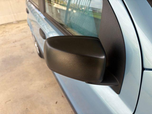 FIAT Panda 1.2 Emotion OK NEOPATENTATI POCHI CHILOMETRI