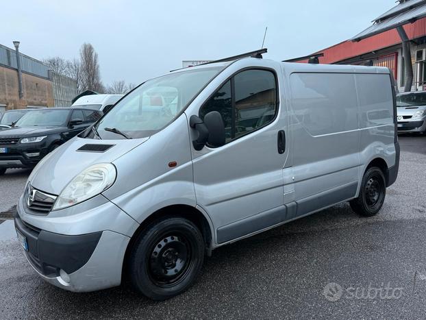 Oepl vivaro 2.0 cdti l1 h1 2013