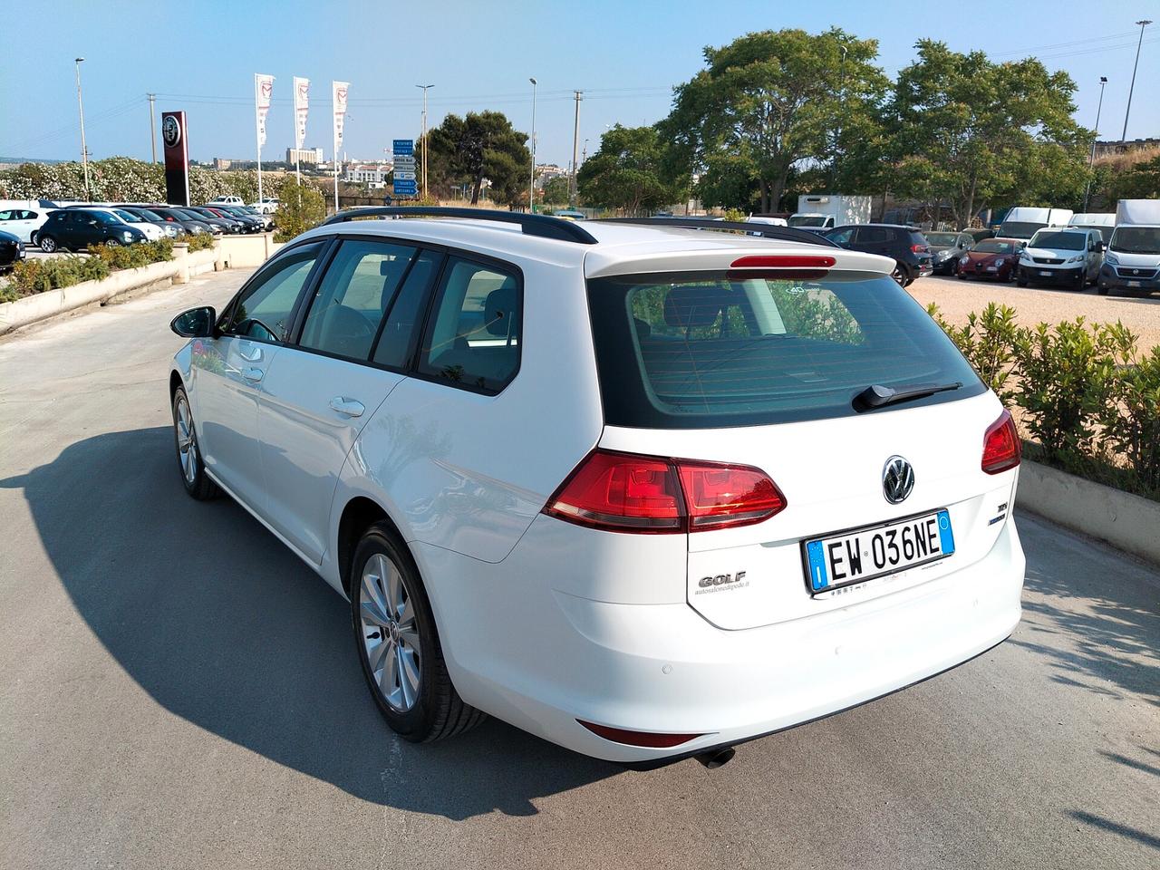 Volkswagen Golf Variant Golf Variant Business 1.6 TDI 105 CV Comfortline BMT