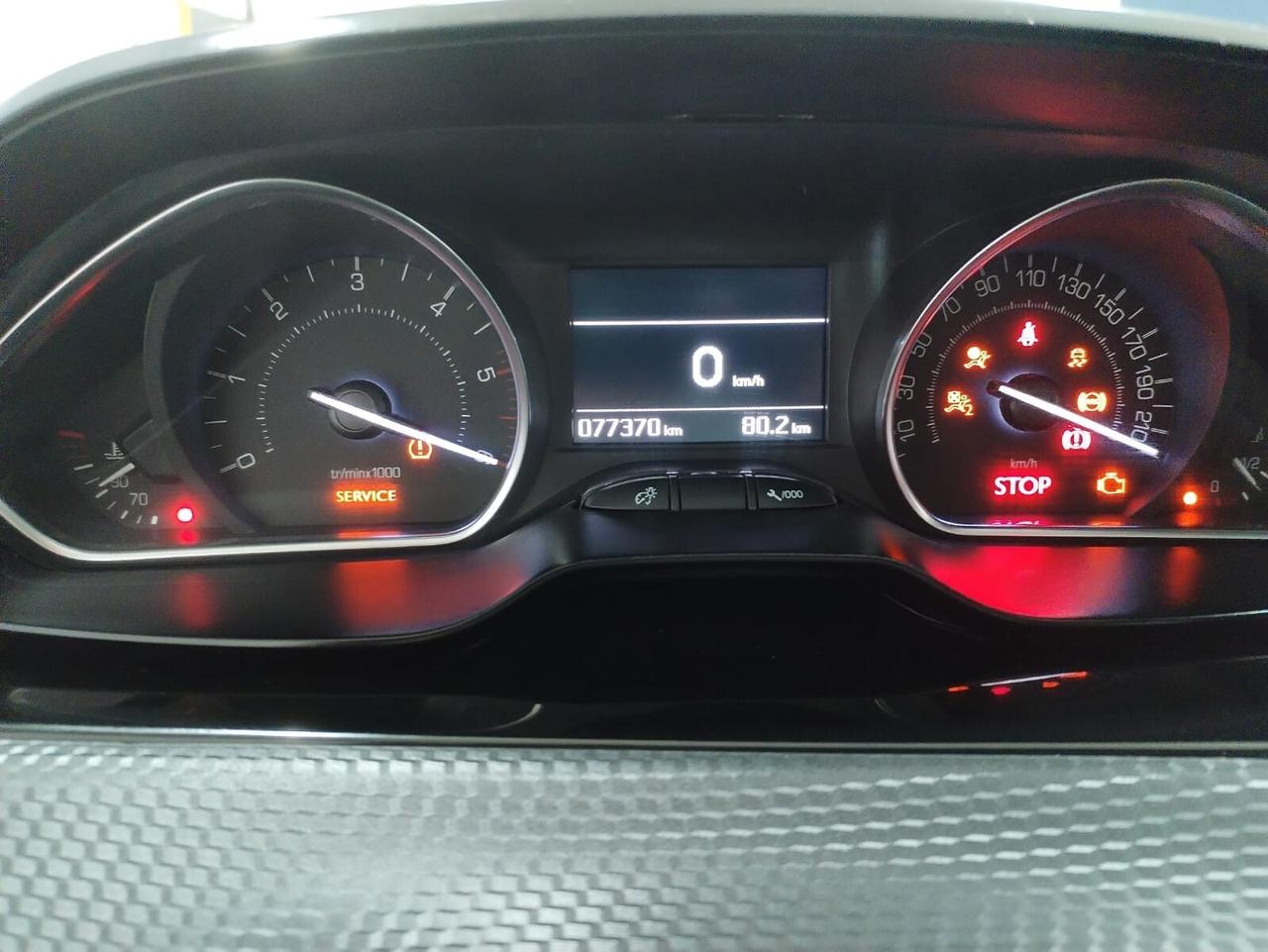Peugeot 208 BlueHDi 100 5 porte Allure