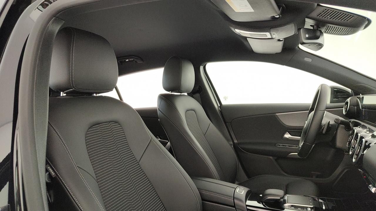 Mercedes-Benz Classe A - W177 2018 - A 180 d Sport auto