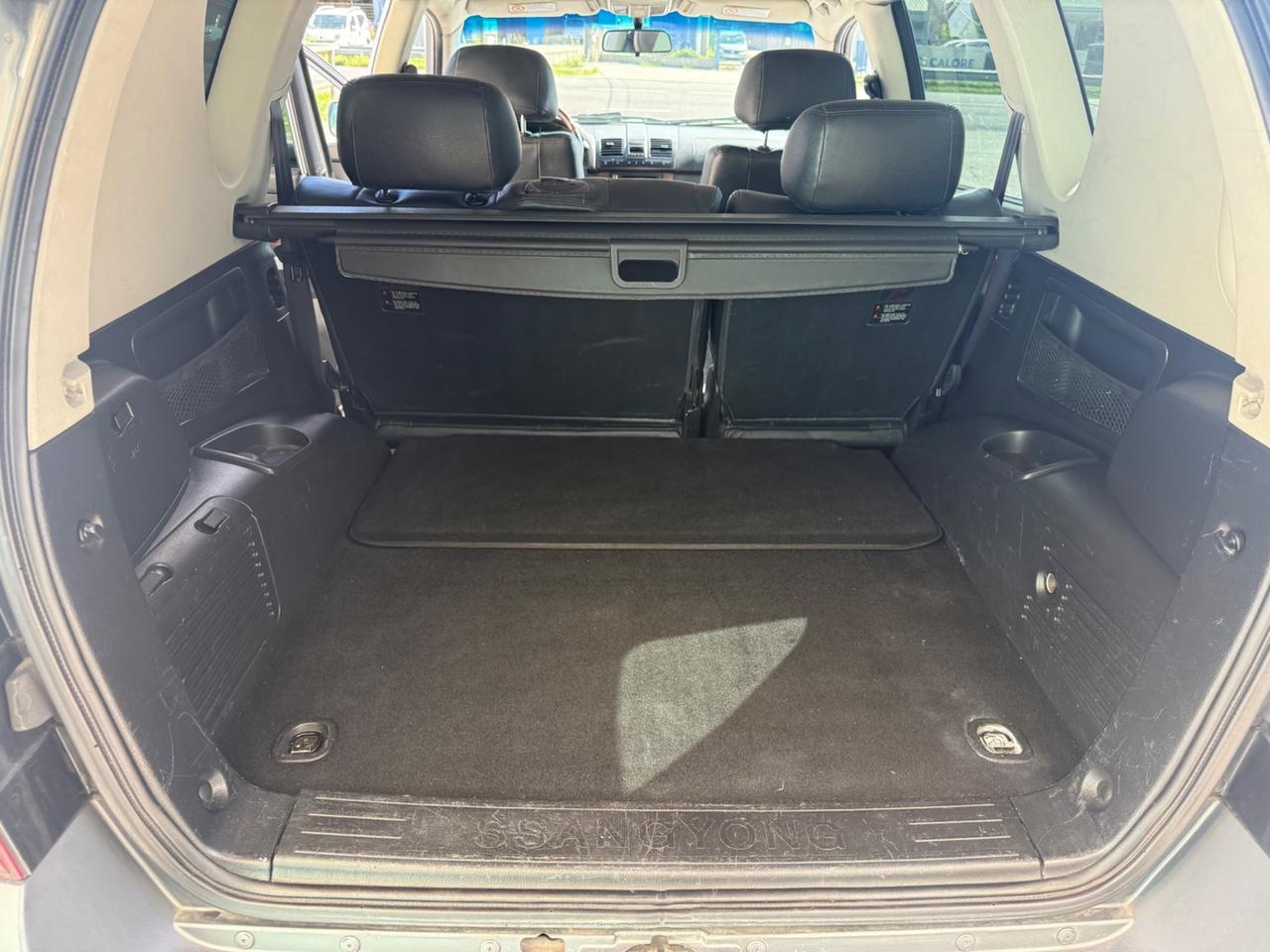 Ssangyong REXTON 2.7 4WD
