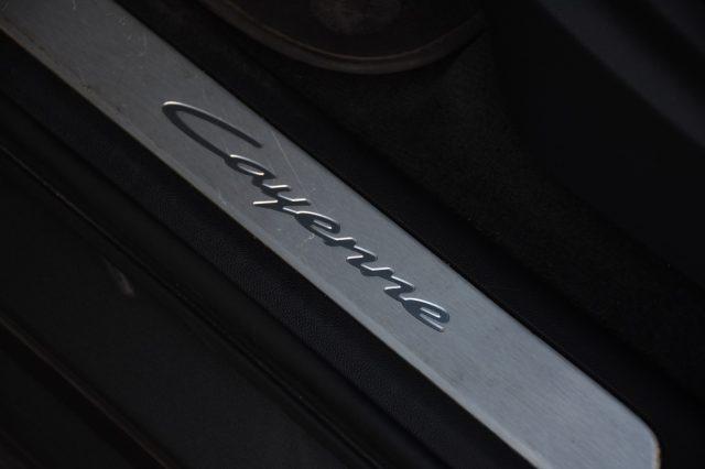 PORSCHE Cayenne 3.0 V6 E-Hybrid *MY24* TETTO*PASM*22"*BOSE*DISPLAY