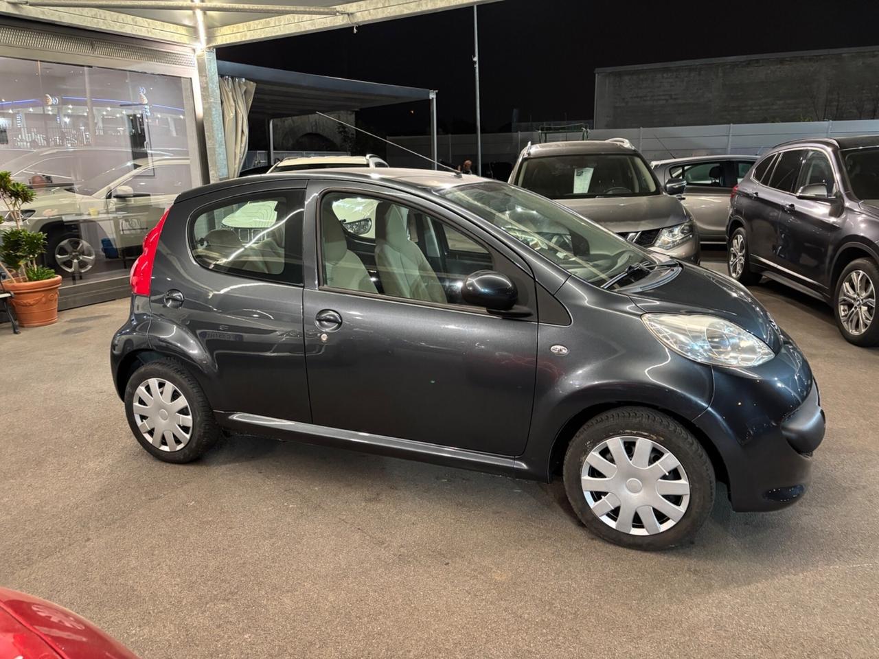 Peugeot 107 1.0 68CV 5p. AUTOMATICA