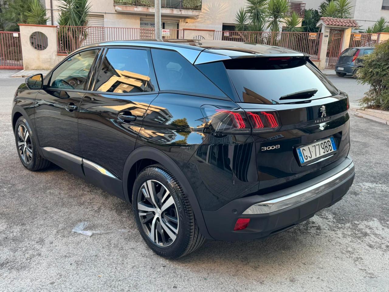 PEUGEOT 3008 HDI 130 S&S EAT8 ALLURE NAVI+RETROCAMERA