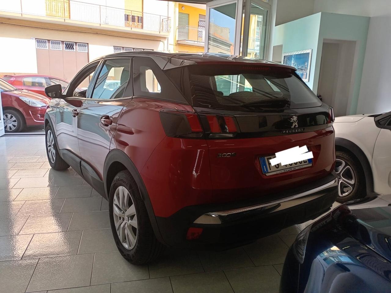 Peugeot 3008 BlueHDi 120 S&S Business