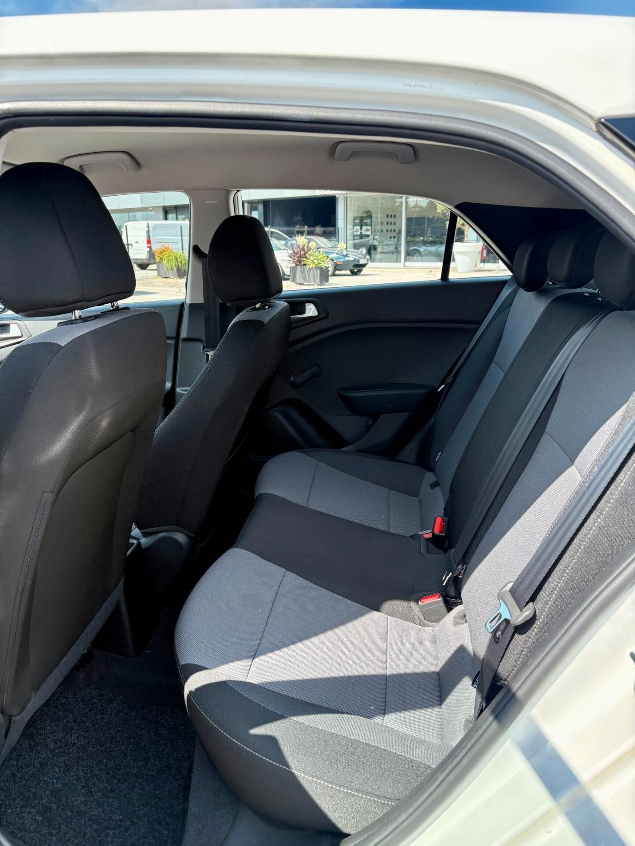 Hyundai i20 1.2 5 porte Econext Connectline
