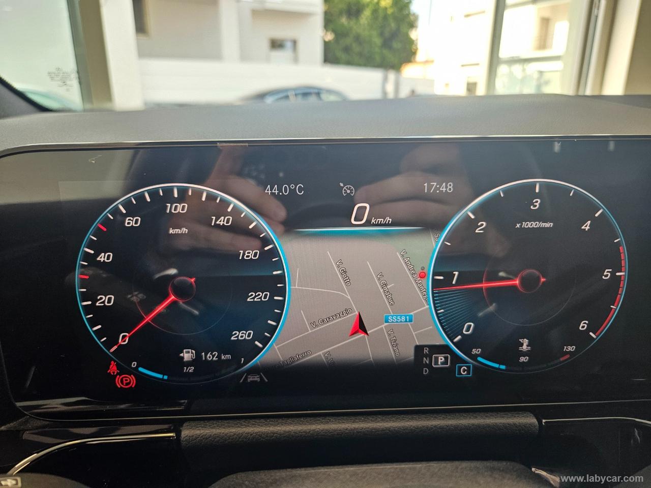 MERCEDES-BENZ GLA 180 d Automatic Premium