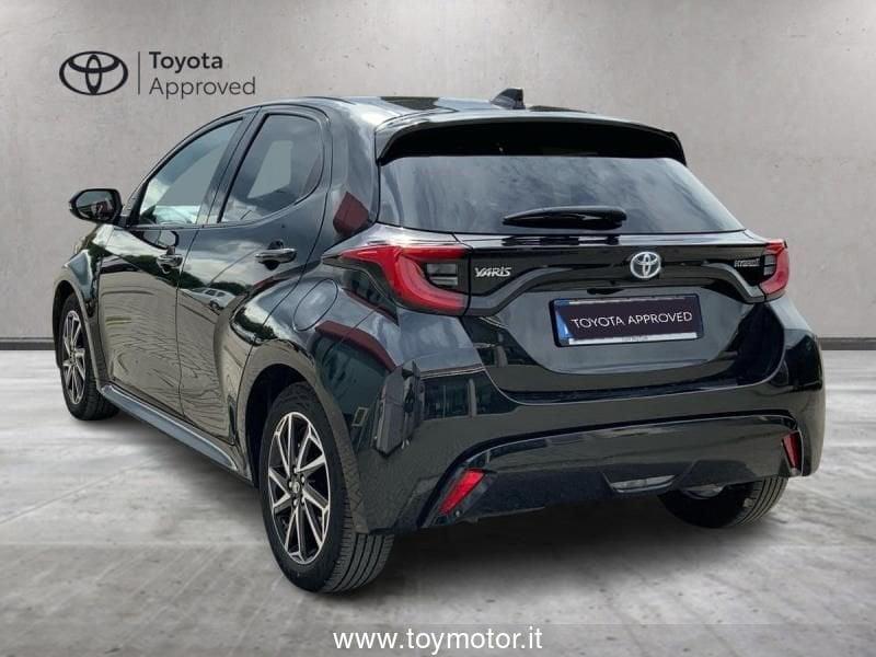 Toyota Yaris 4ª serie 1.5 Hybrid 5 porte Lounge