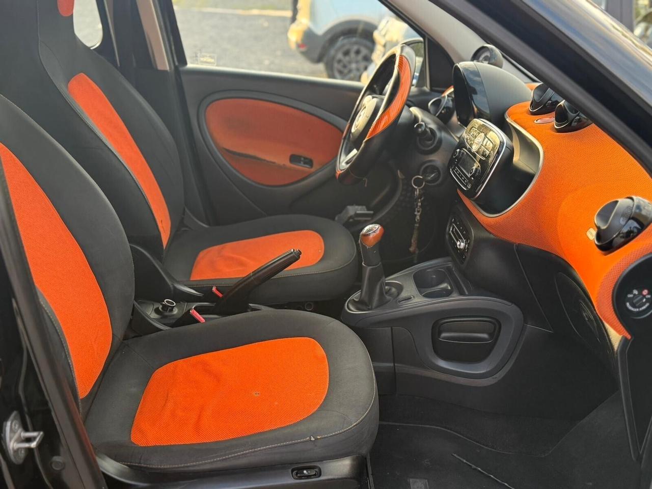 Smart ForFour 1.0 Passion 2019 Manuale