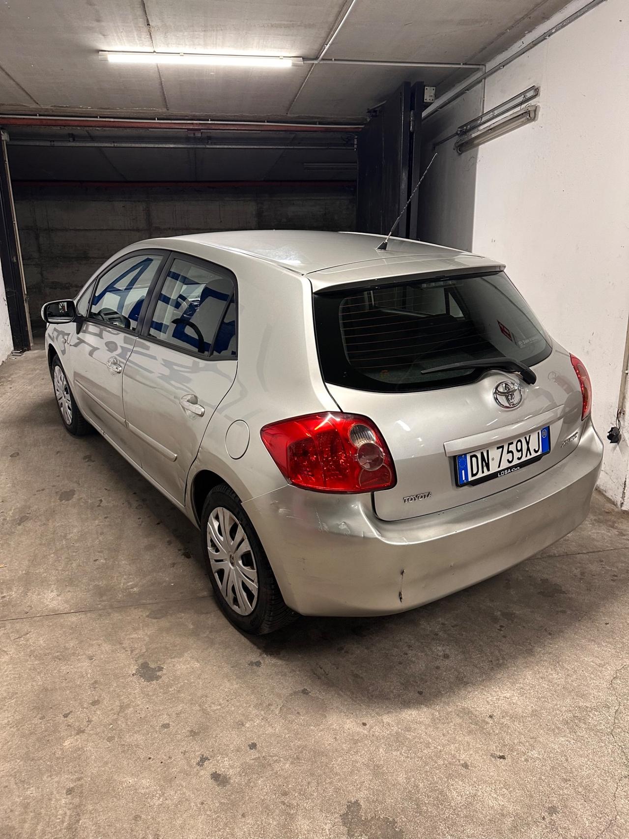 Toyota Auris 1.6 5 porte Sol 2008