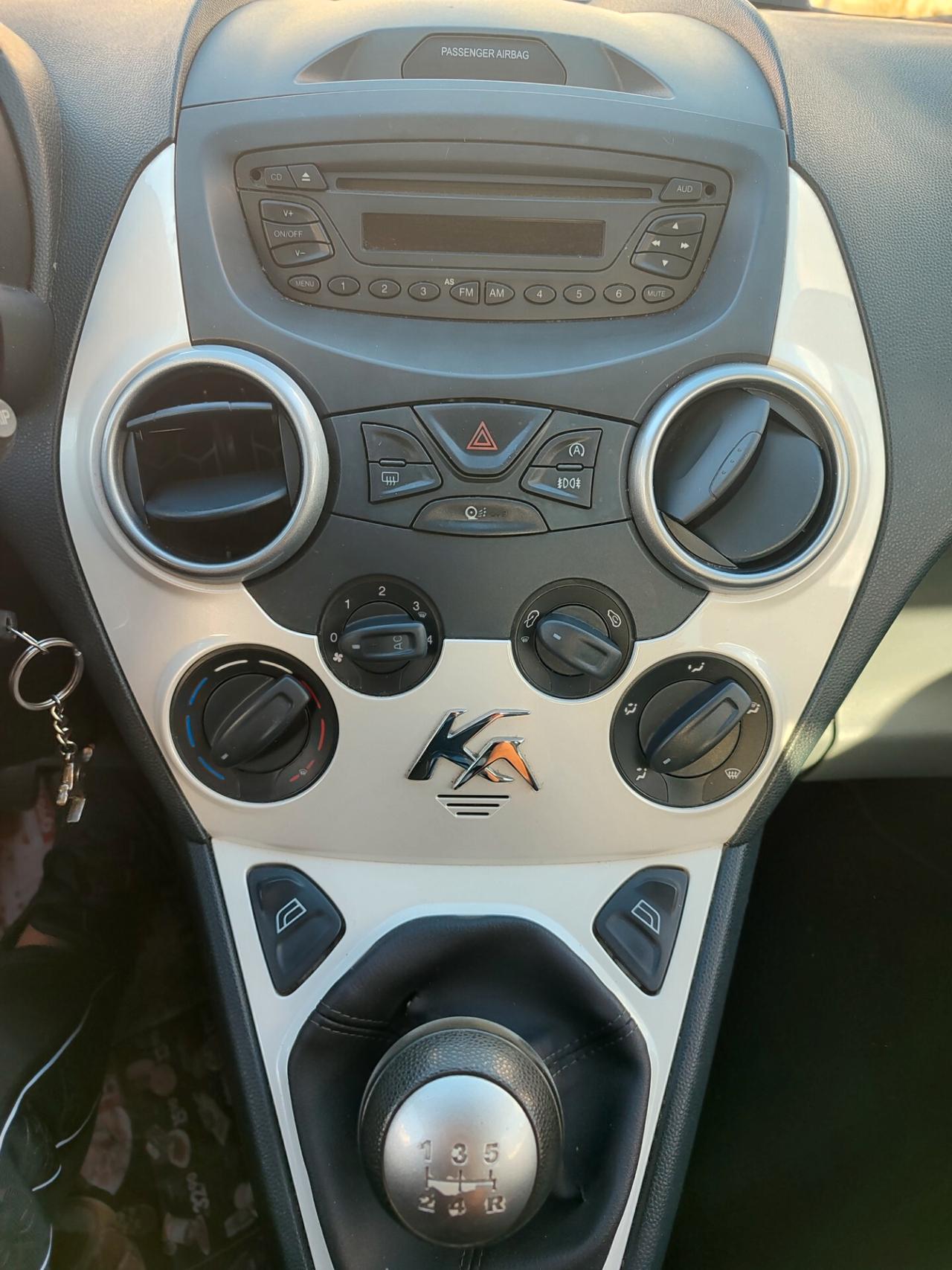 Ford Ka Ka+ 1.2 8V 69CV Titanium