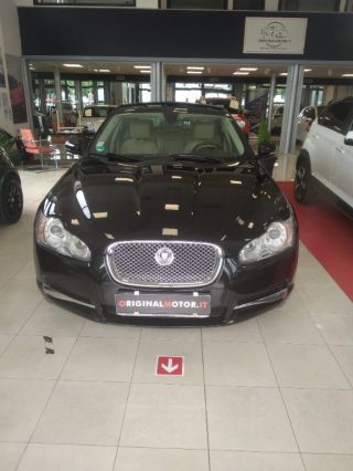 JAGUAR XF 3.0 D V6 Premium Luxury X COMMERCIANTI