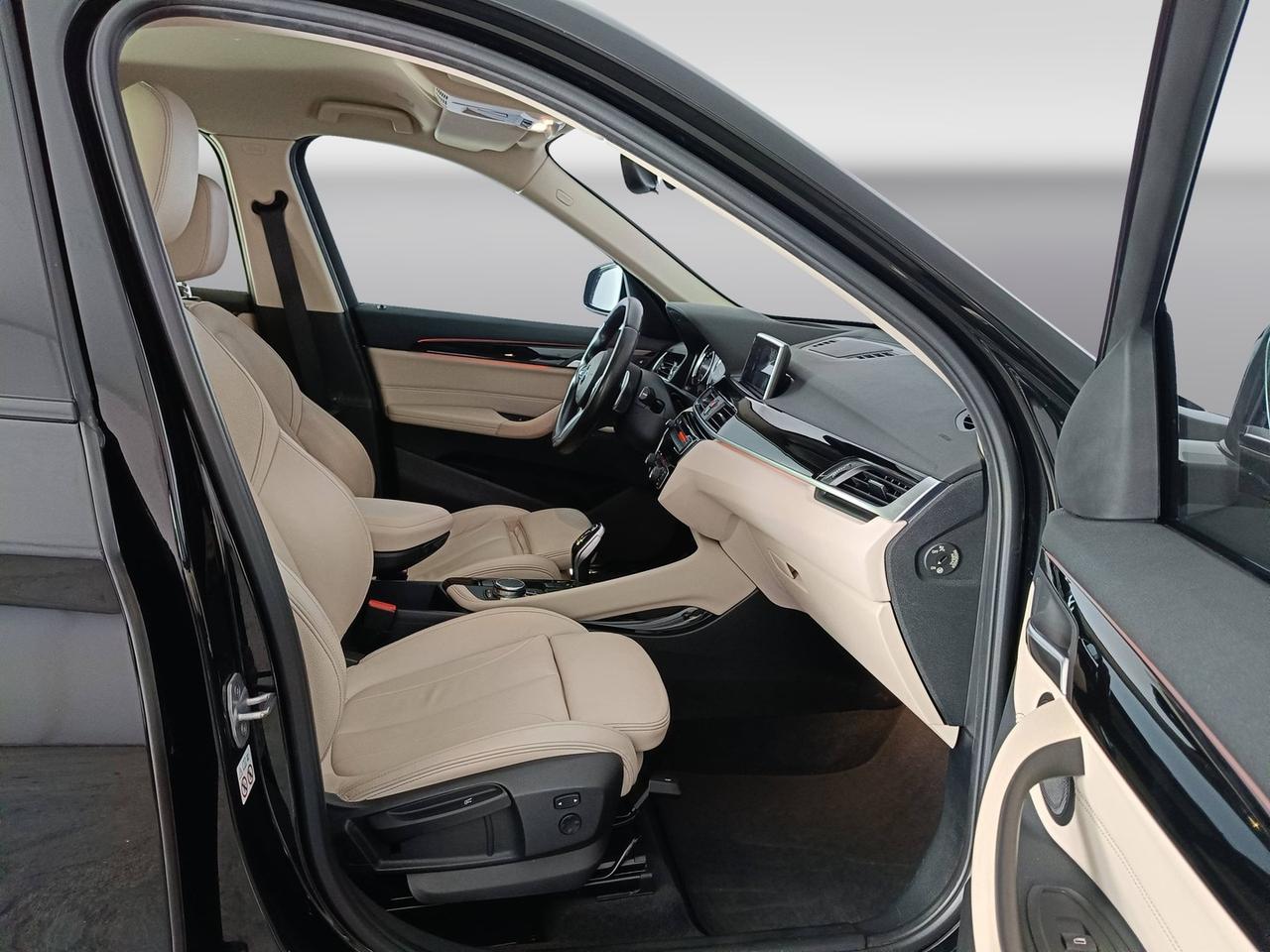 BMW X1 F48 - X1 sdrive20d xLine