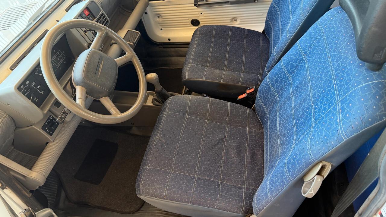 Fiat Panda 900 i.e. cat Young