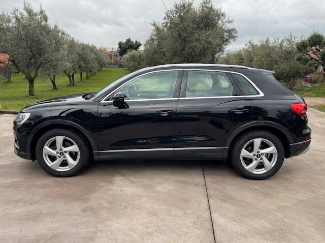 Audi Q3 35 TDI S tronic Business Advanced 24 MESI di garanzia