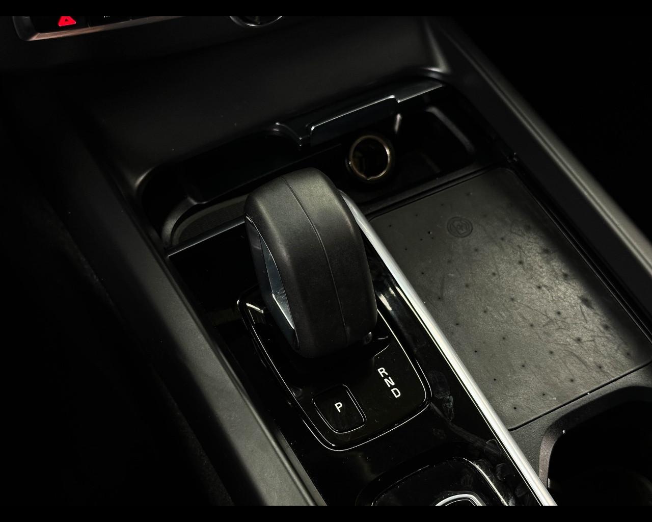 VOLVO XC60 B5 (B) AWD Geartronic Momentum Pro