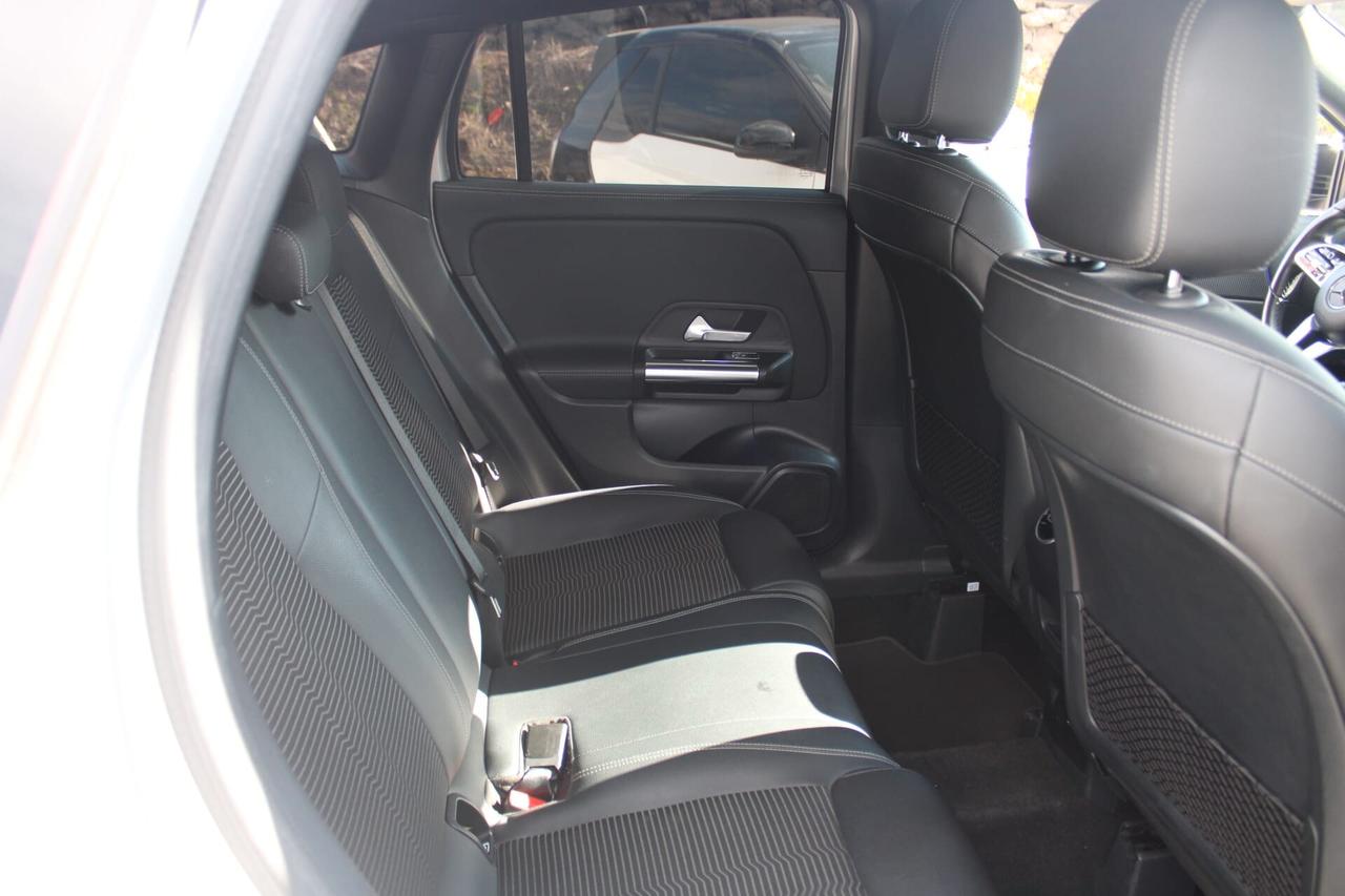 Mercedes-benz GLA Tua A SOLI 261€