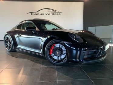 Porsche 992 911 Coupe 3.0 Carrera 4 GTS auto