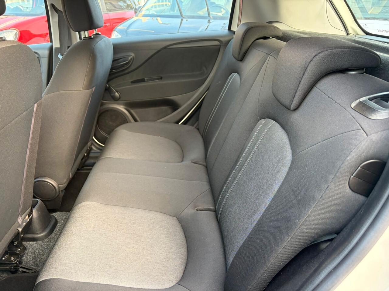 Fiat Punto 1.3 MJT II 75 CV 5 porte Lounge