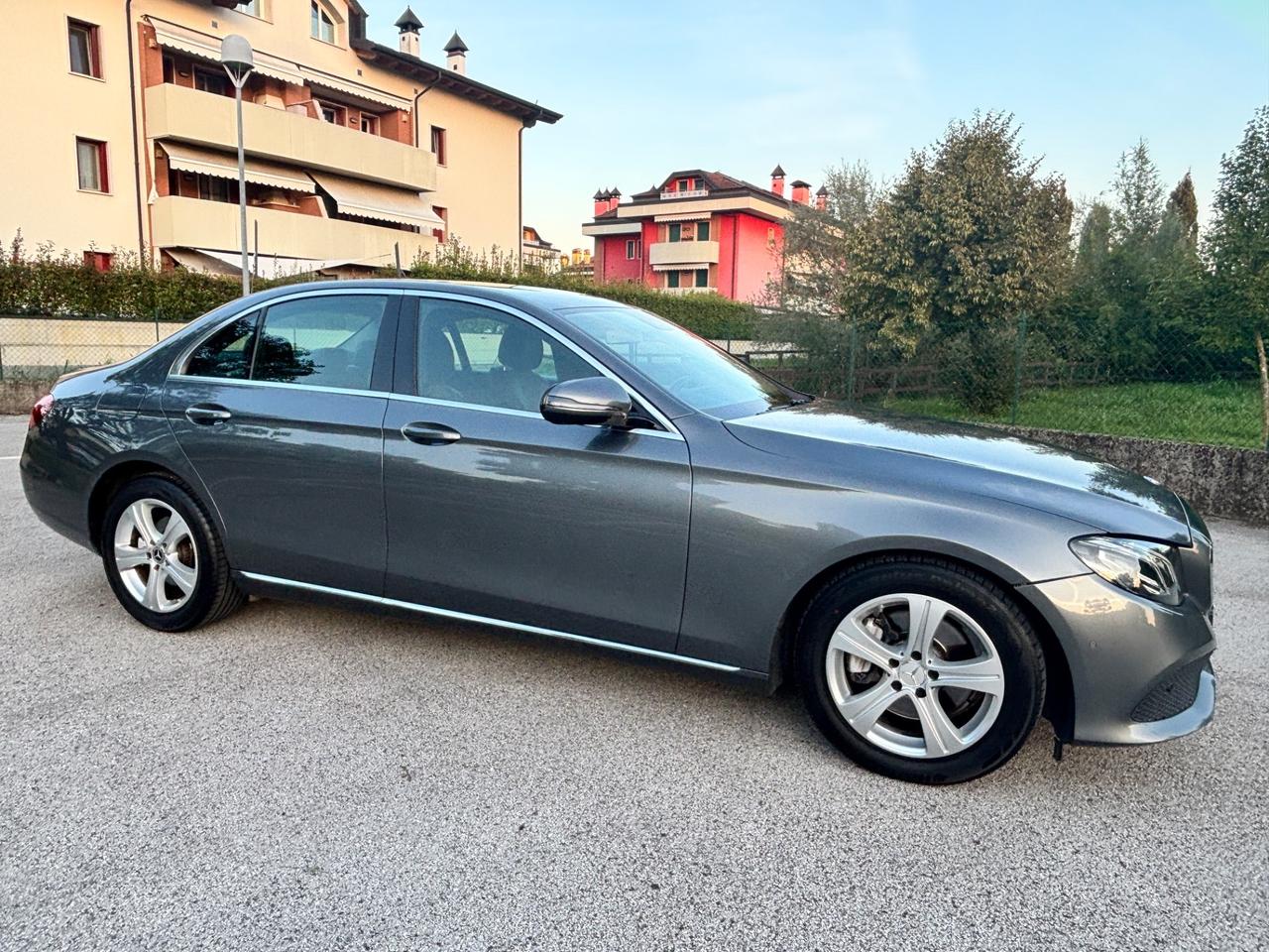Mercedes-benz E 220 Business Sport