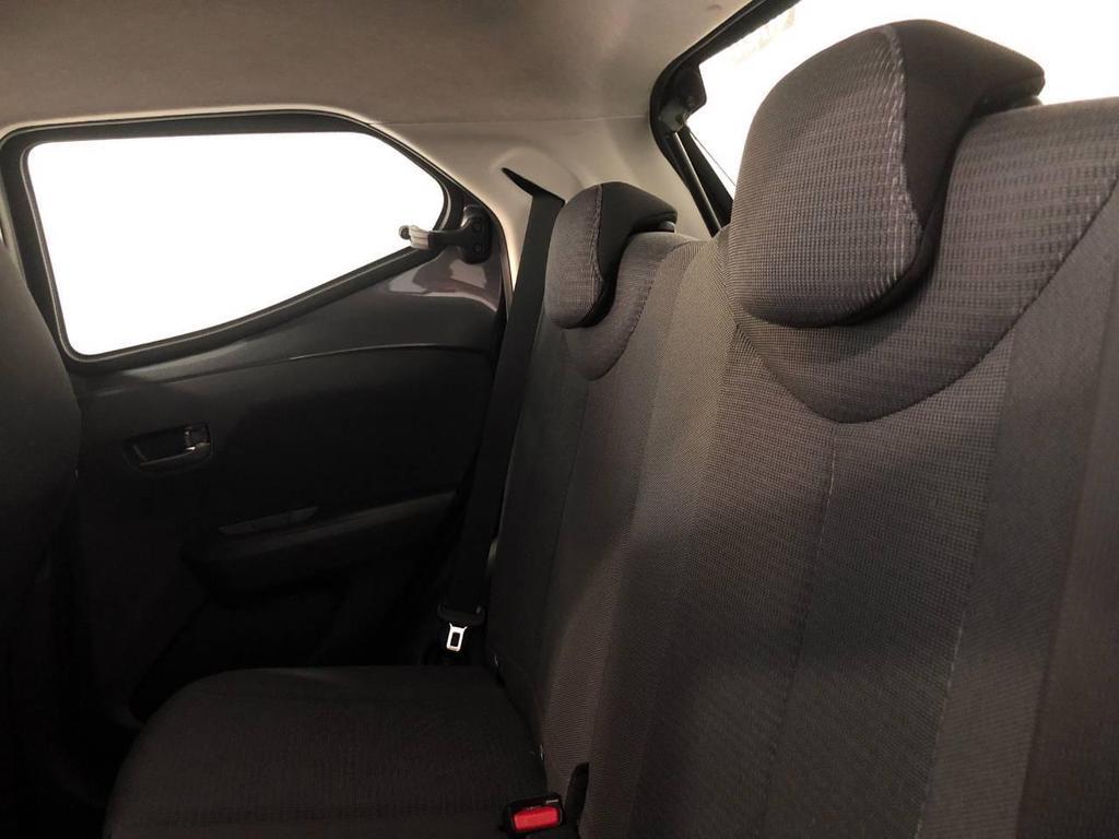 Toyota Aygo 5 Porte 1.0 VVT-i x-play M-MT