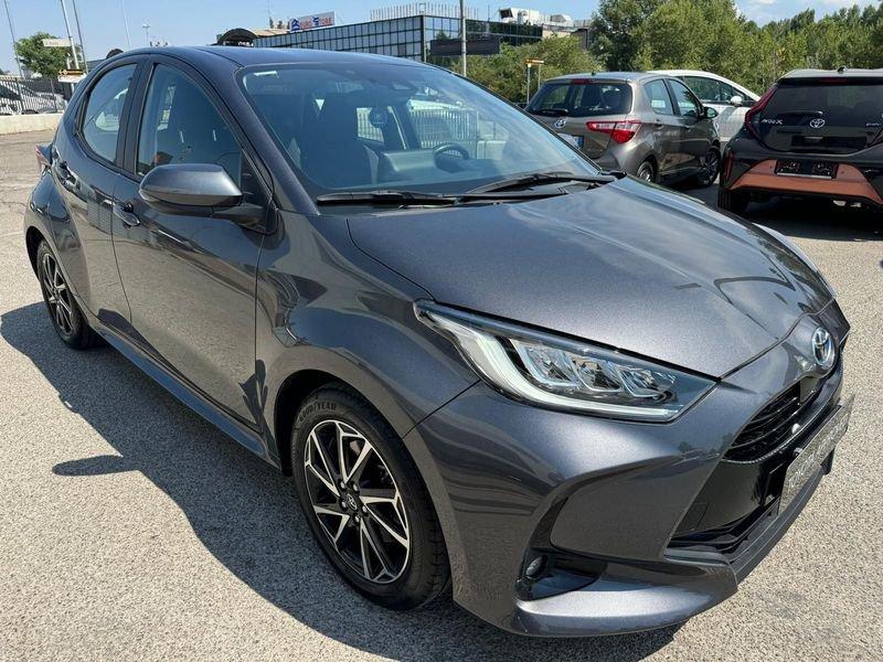 Toyota Yaris Hybrid Trend MY22