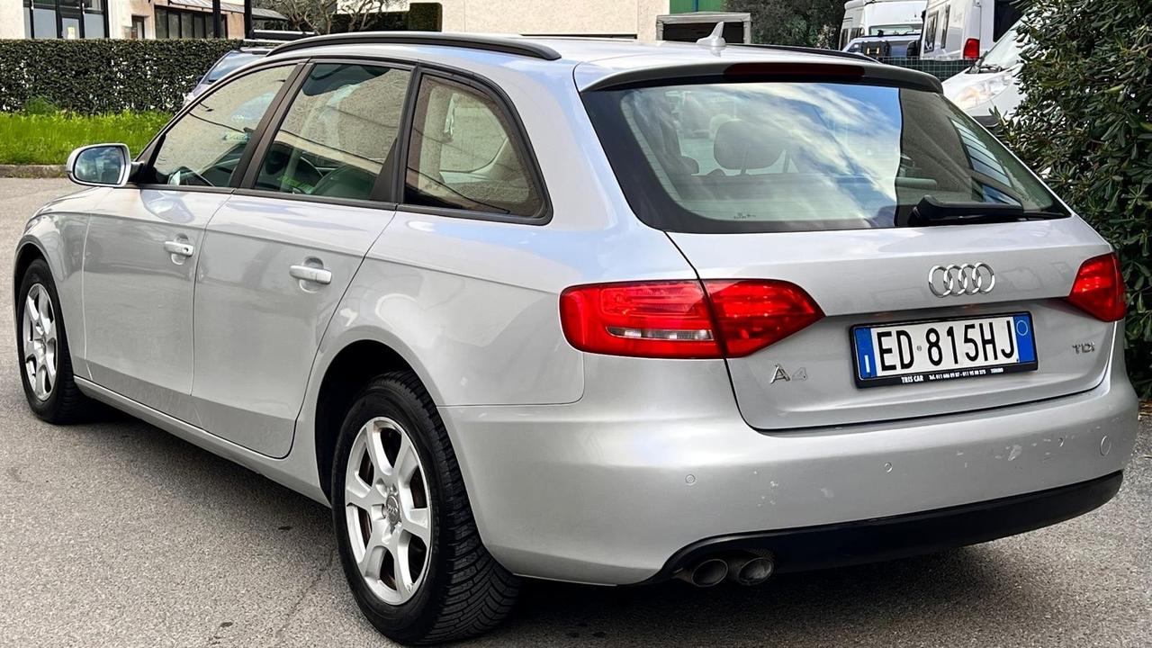Audi A4 Avant 2.0 TDI 143CV cambio automatico Unico Prop