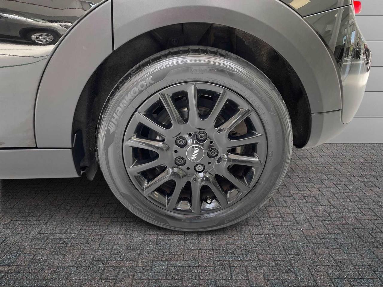 MINI Mini IV F55-F56 2014 - Mini 1.2 One 75cv 5p