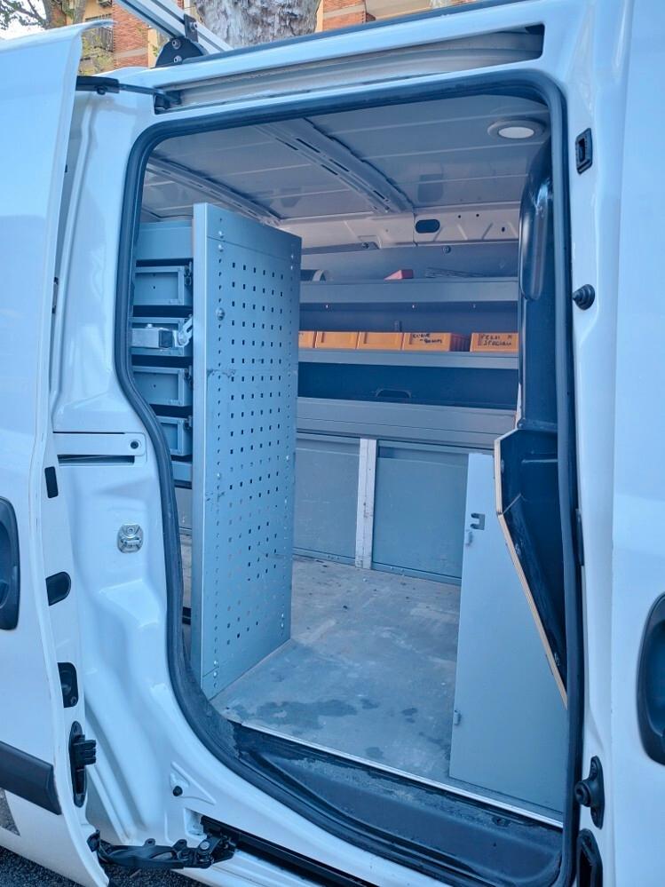 Fiat Doblo 1.4 MAXI NATURAL POWER UNIPRO'