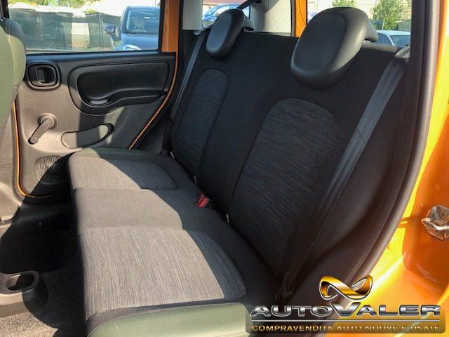 FIAT Panda TwinAir Turbo S&S 4x4 .