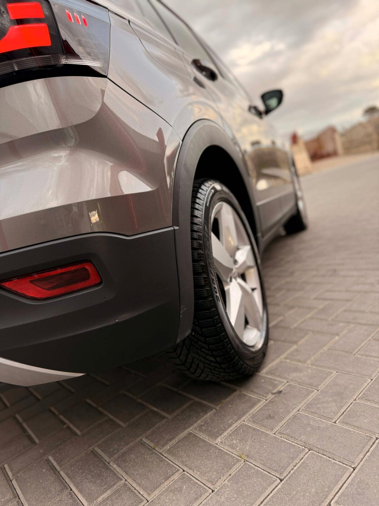 Volkswagen T-Cross 1.6 TDI DSG SCR Advanced BMT BELLA