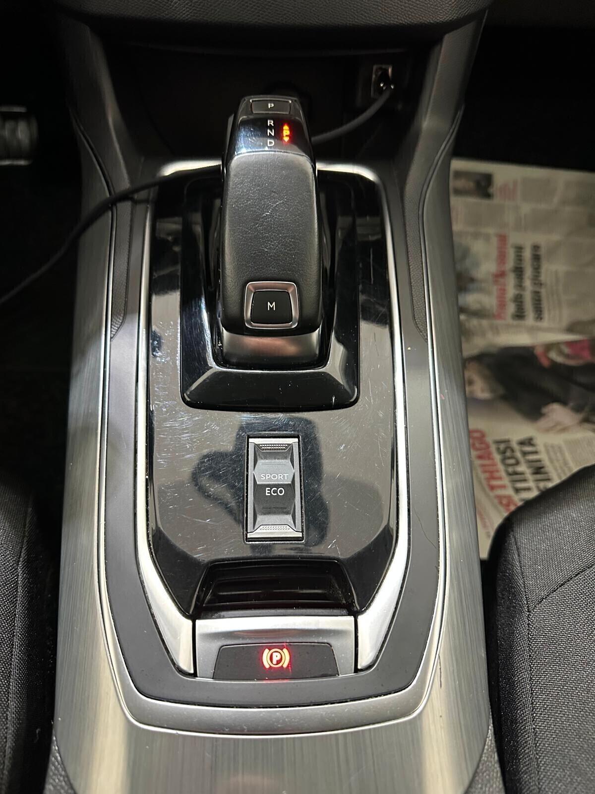 Peugeot 308 BlueHDi 130 S&S EAT8 SW Style