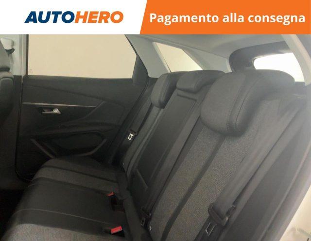 PEUGEOT 3008 BlueHDi 130 S&S EAT8 Allure