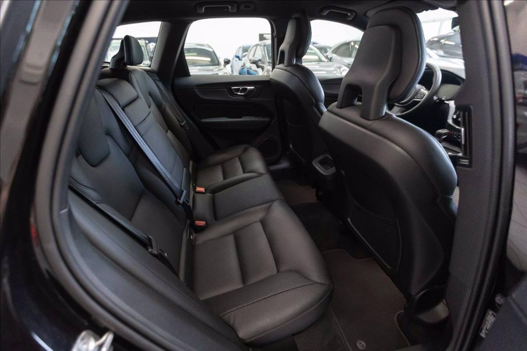 VOLVO XC60 2.0 d4 Business awd del 2018