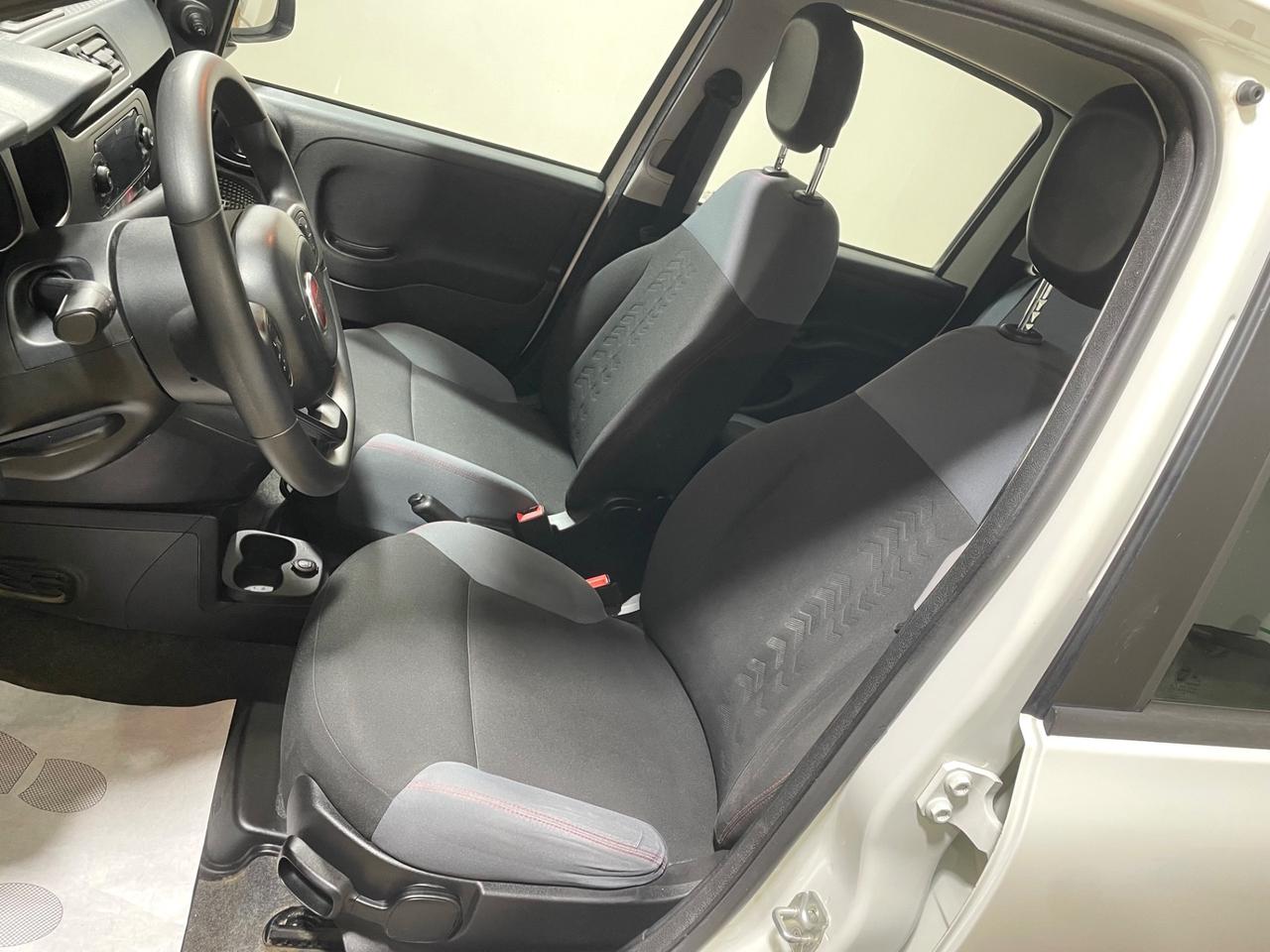 Fiat Panda 1.2 EasyPower Gpl di serie Unico Proprietario 2021