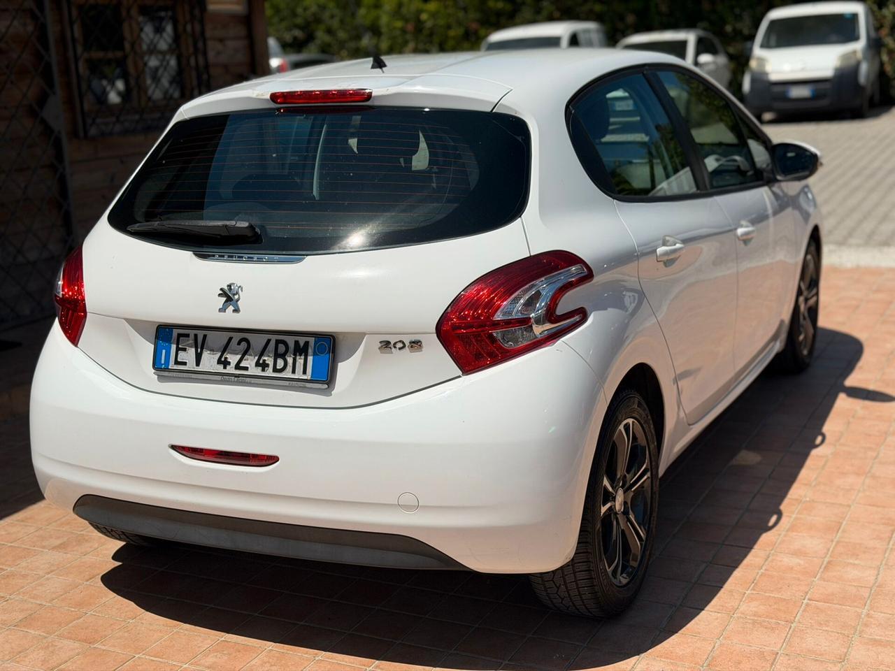 Peugeot 208 1.2 VTi 82 CV 5 porte Allure